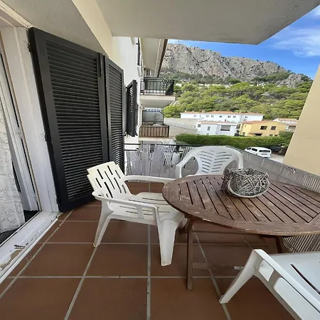 The In Estartit Has 2 Bedrooms Apartment