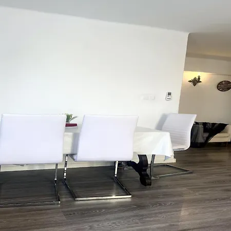 The In Estartit Has 2 Bedrooms