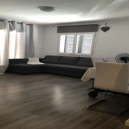 The In Estartit Has 2 Bedrooms Apartment *